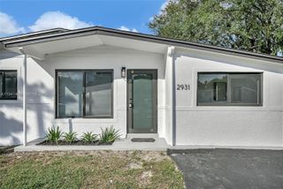 2931 NW 190th St, Miami Gardens, FL 33056
