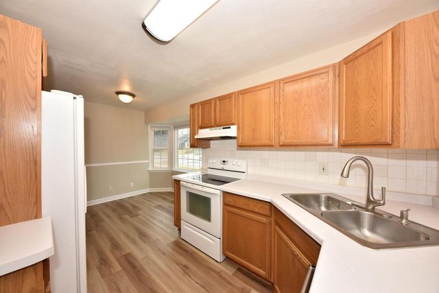 768 2nd AVENUE, West Bend, WI 53095