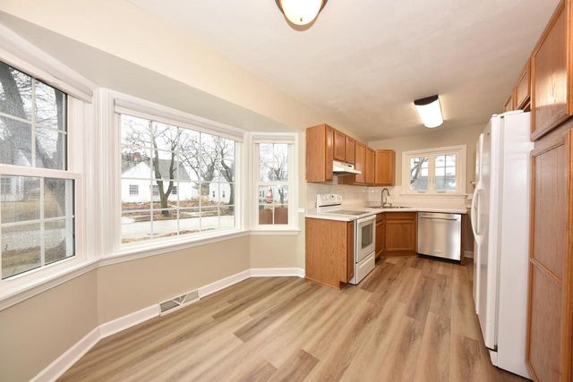 768 2nd AVENUE, West Bend, WI 53095