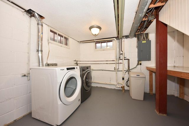 768 2nd AVENUE, West Bend, WI 53095