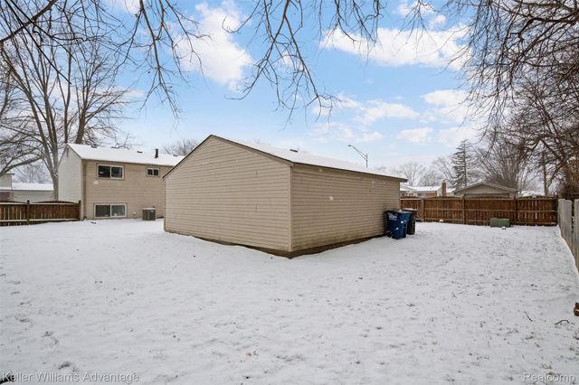 38478 Loruss Avenue, Westland, MI 48186