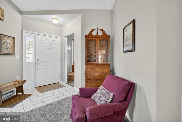 147 BURHOLME DR, Hamilton, NJ 08691