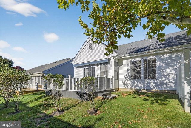 147 BURHOLME DR, Hamilton, NJ 08691