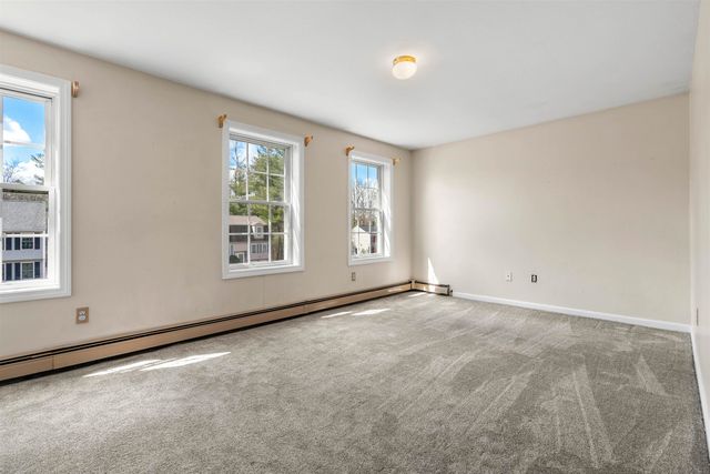 5 Magnolia Lane, Derry, NH 03038