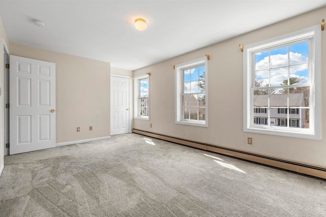 5 Magnolia Lane, Derry, NH 03038