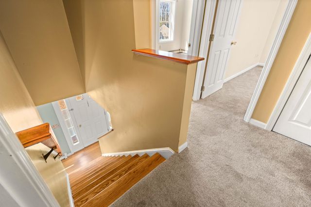 5 Magnolia Lane, Derry, NH 03038