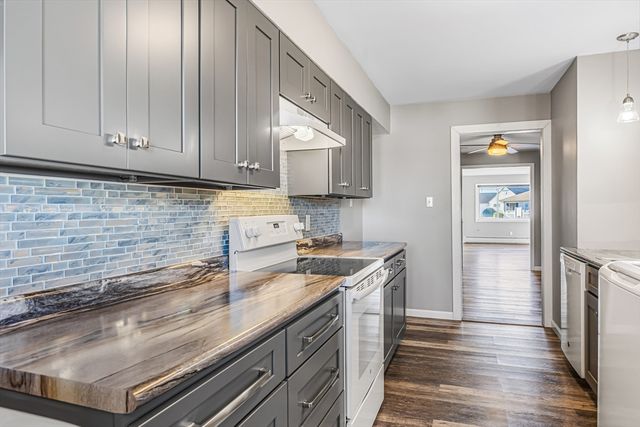 82 Mitchell Drive 82, Chicopee, MA 01022