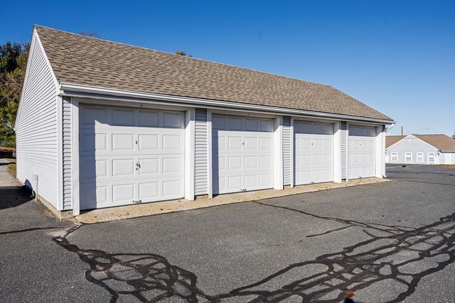 82 Mitchell Drive 82, Chicopee, MA 01022