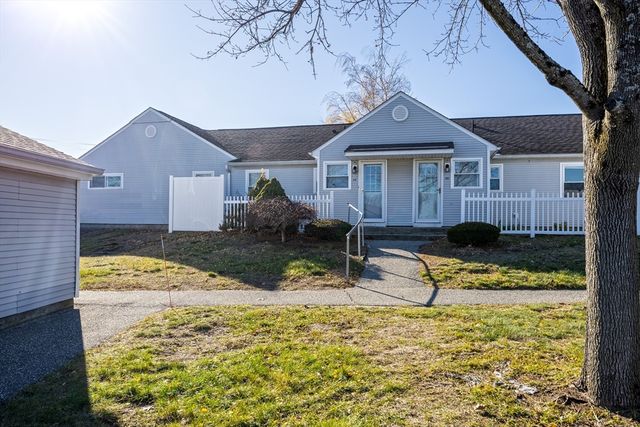 82 Mitchell Drive 82, Chicopee, MA 01022