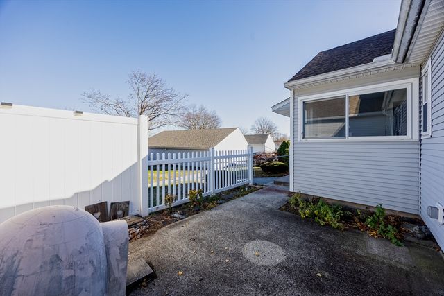 82 Mitchell Drive 82, Chicopee, MA 01022