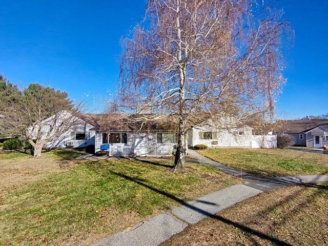 82 Mitchell Drive 82, Chicopee, MA 01022