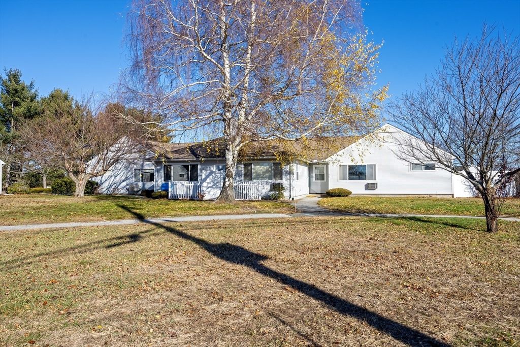 82 Mitchell Drive 82, Chicopee, MA 01022