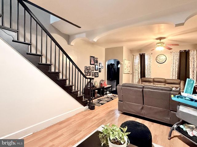 1157 CHESTNUT ST, Camden, NJ 08103