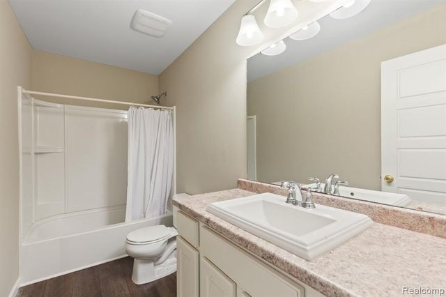 7081 Chandler Drive Drive, Belleville, MI 48111