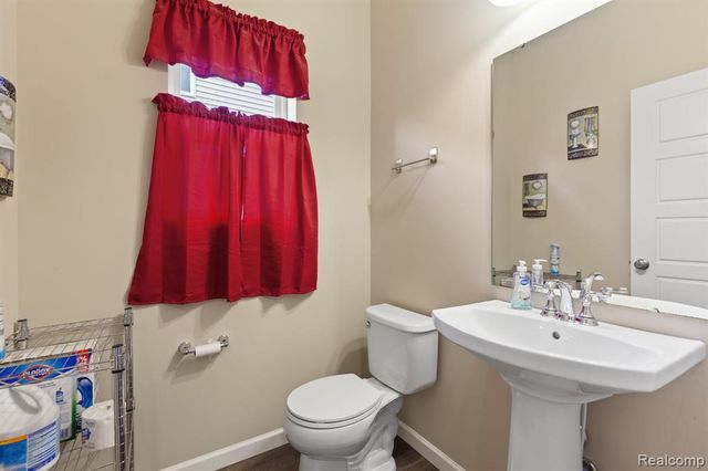 7081 Chandler Drive Drive, Belleville, MI 48111