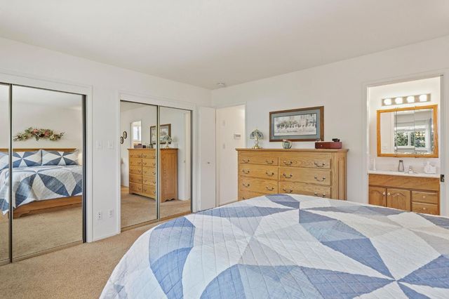 978 Greenhurst Way, Sacramento, CA 95831