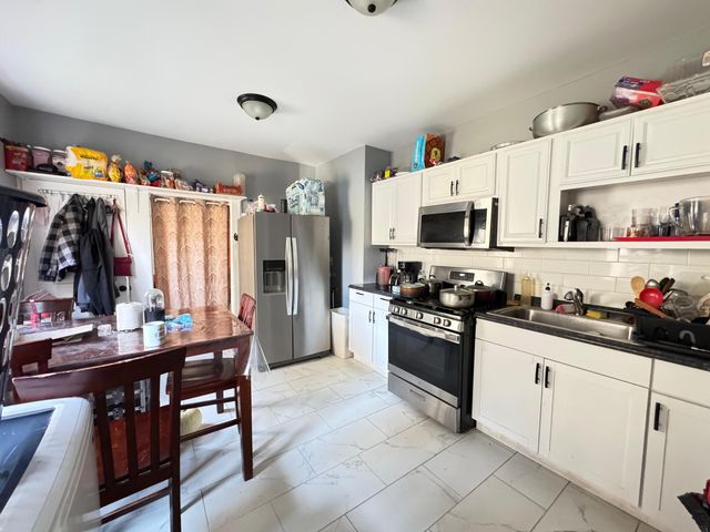 409 Poplar Street, New Haven, CT 06513