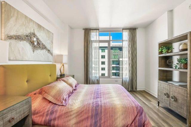 425 W Beech 1607, San Diego, CA 92101
