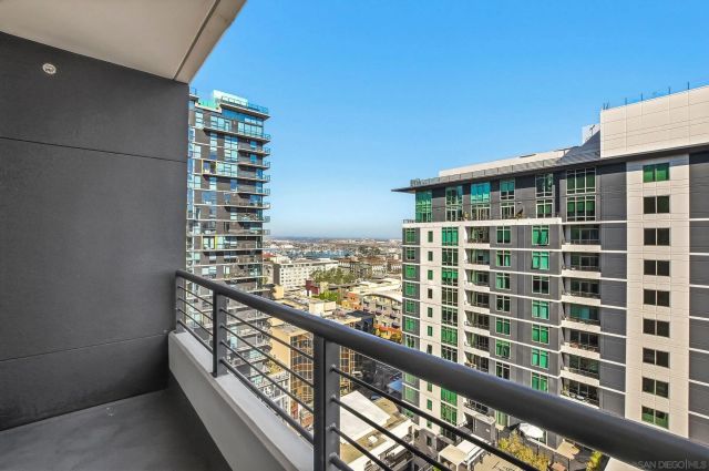 425 W Beech 1607, San Diego, CA 92101