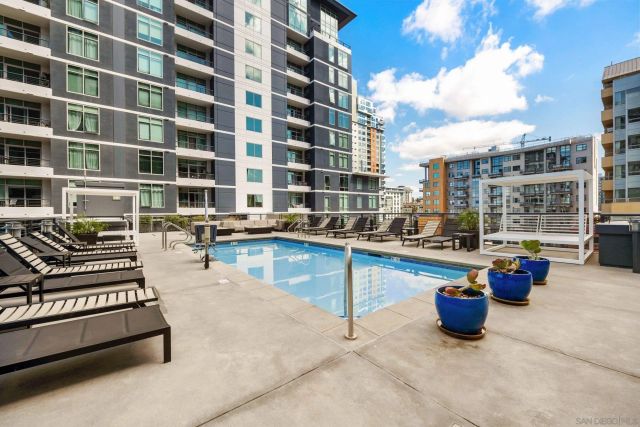 425 W Beech 1607, San Diego, CA 92101