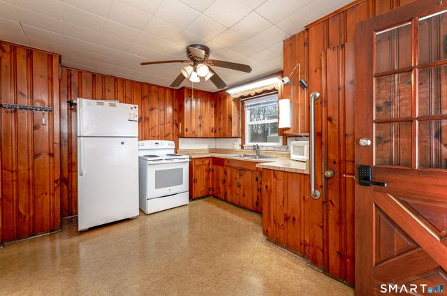 131 Greenwood Street, Watertown, CT 06795