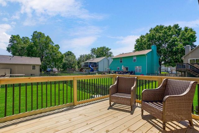 2125 SE 6th Terrace, Lee's Summit, MO 64063