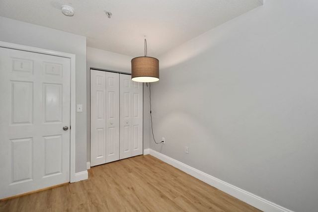 200 Market 3305, Lowell, MA 01852