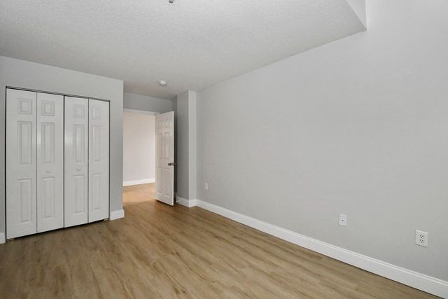 200 Market 3305, Lowell, MA 01852