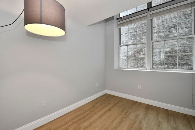 200 Market 3305, Lowell, MA 01852
