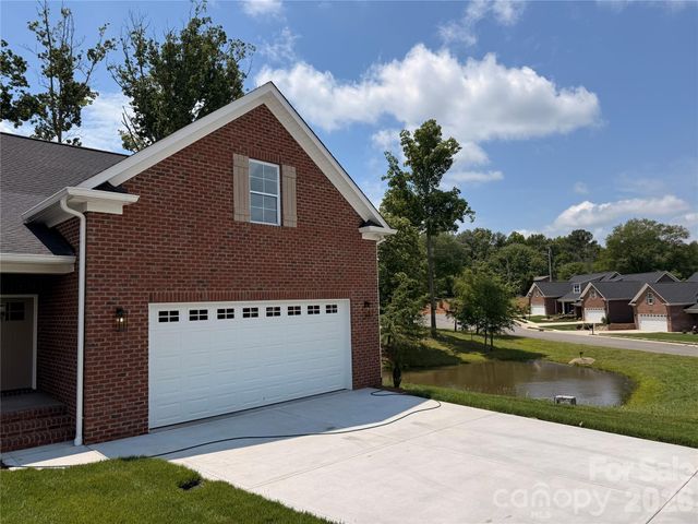 107 Abbington Lane, Shelby, NC 28150