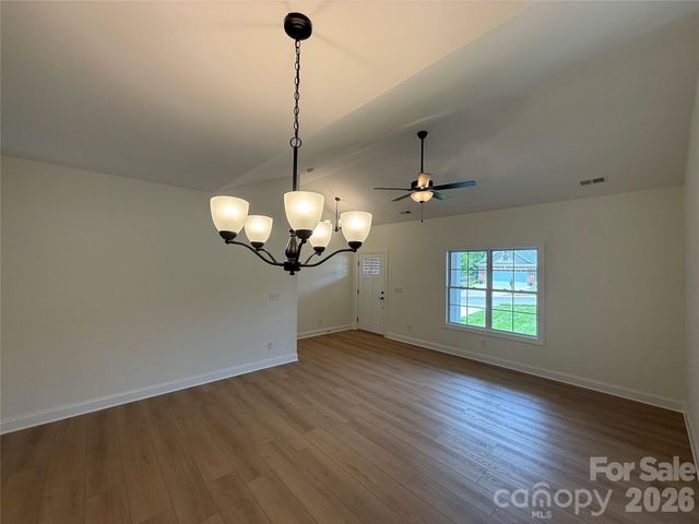 107 Abbington Lane, Shelby, NC 28150