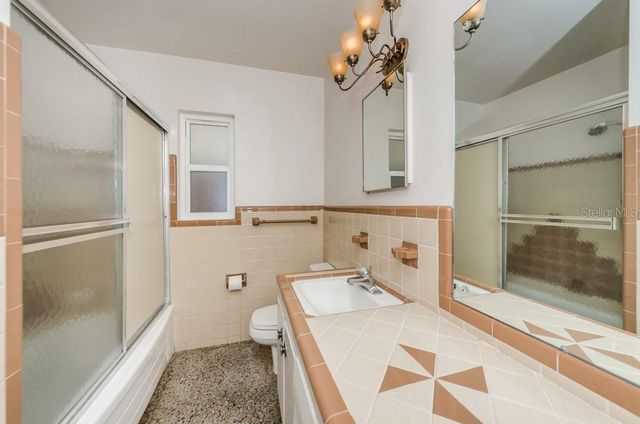 5401 5TH AVENUE N, St Petersburg, FL 33710