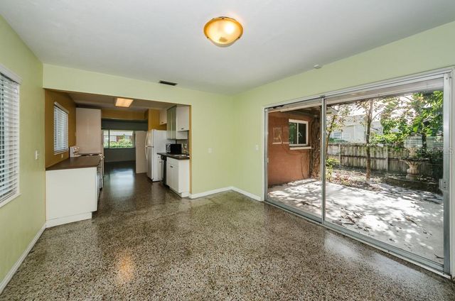 5401 5TH AVENUE N, St Petersburg, FL 33710