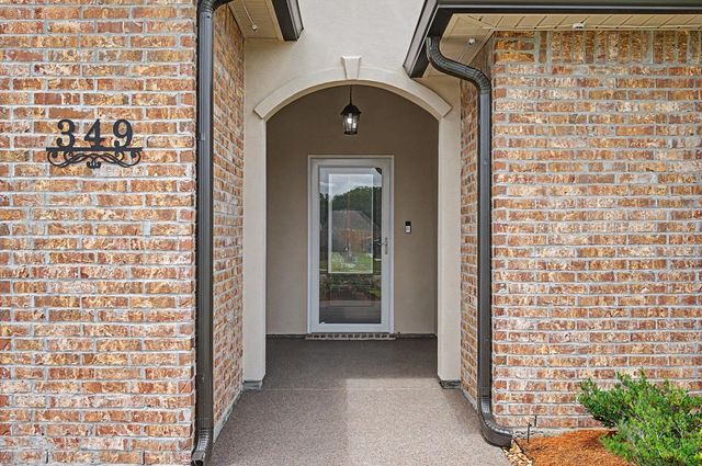 349 Taylor James Way, Houma, LA 70364