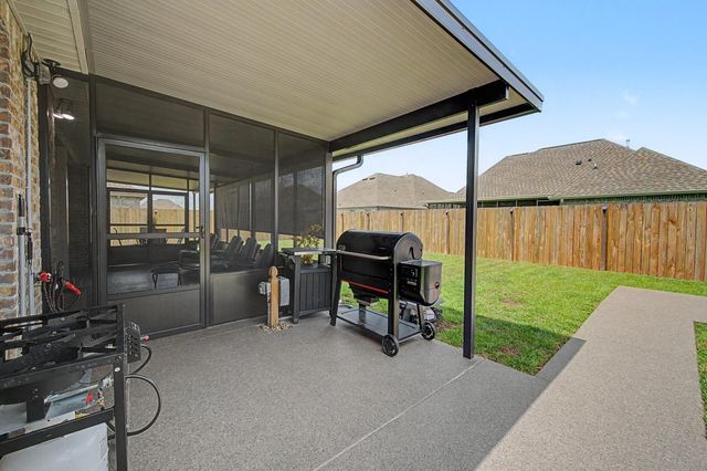349 Taylor James Way, Houma, LA 70364