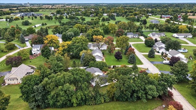 8330 N Birdie Street, Milton, WI 53563
