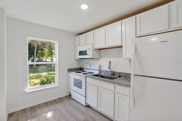 1115 F Avenue A, Fort Pierce, FL 34950