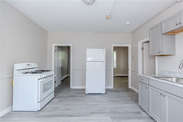 53 Fairmount Avenue, Providence, RI 02908