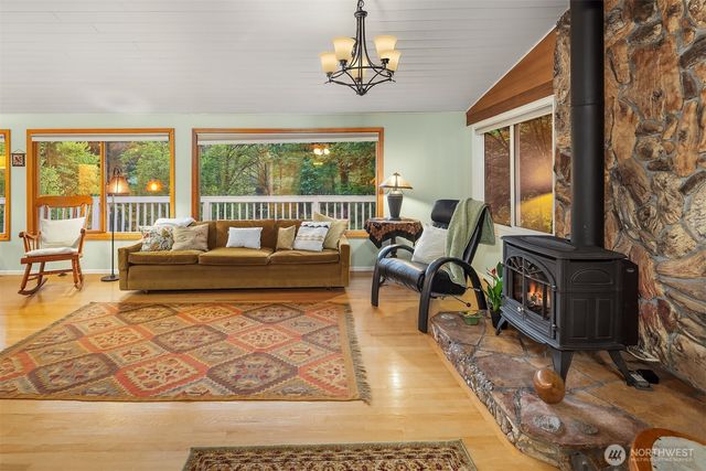 10408 238th Way SE, Issaquah, WA 98027