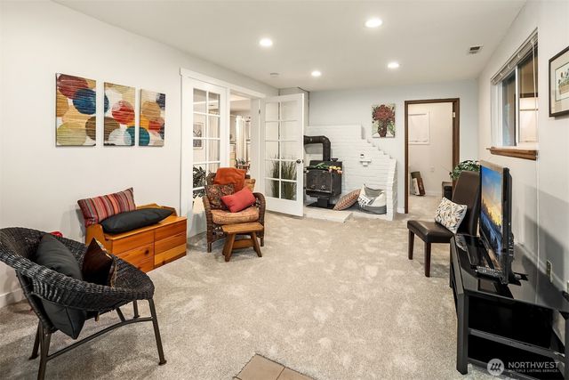 10408 238th Way SE, Issaquah, WA 98027