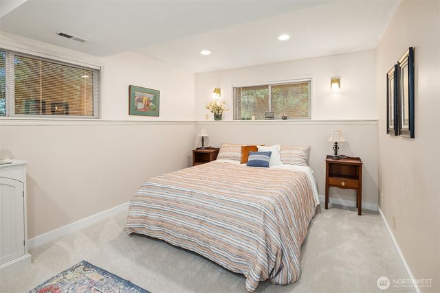 10408 238th Way SE, Issaquah, WA 98027