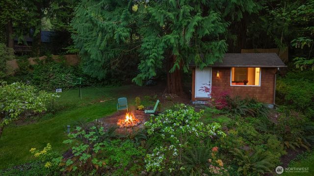 10408 238th Way SE, Issaquah, WA 98027