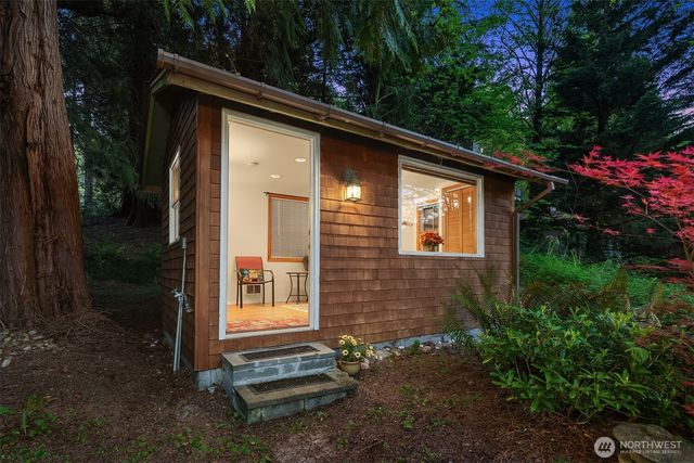 10408 238th Way SE, Issaquah, WA 98027