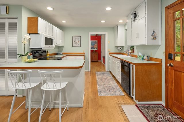 10408 238th Way SE, Issaquah, WA 98027