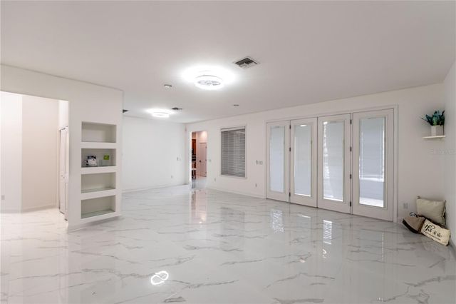 2432 NE 33RD COURT, Ocala, FL 34470