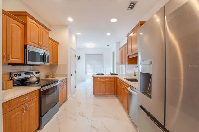 2432 NE 33RD COURT, Ocala, FL 34470