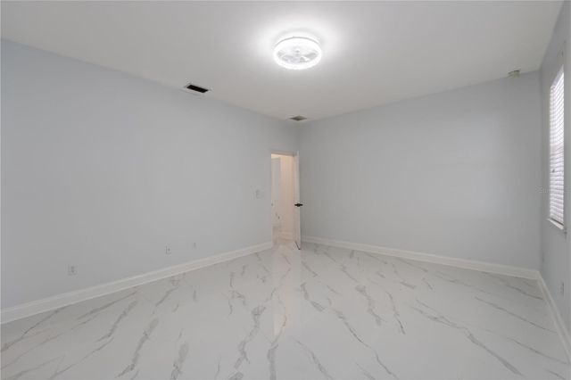 2432 NE 33RD COURT, Ocala, FL 34470