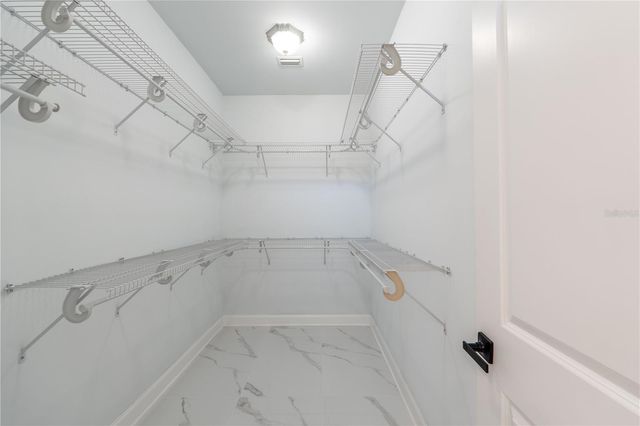 2432 NE 33RD COURT, Ocala, FL 34470