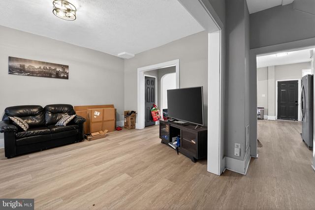 2483 SHIRLEY AVE, Baltimore, MD 21215