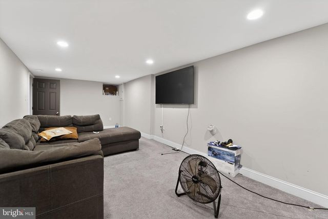 2483 SHIRLEY AVE, Baltimore, MD 21215